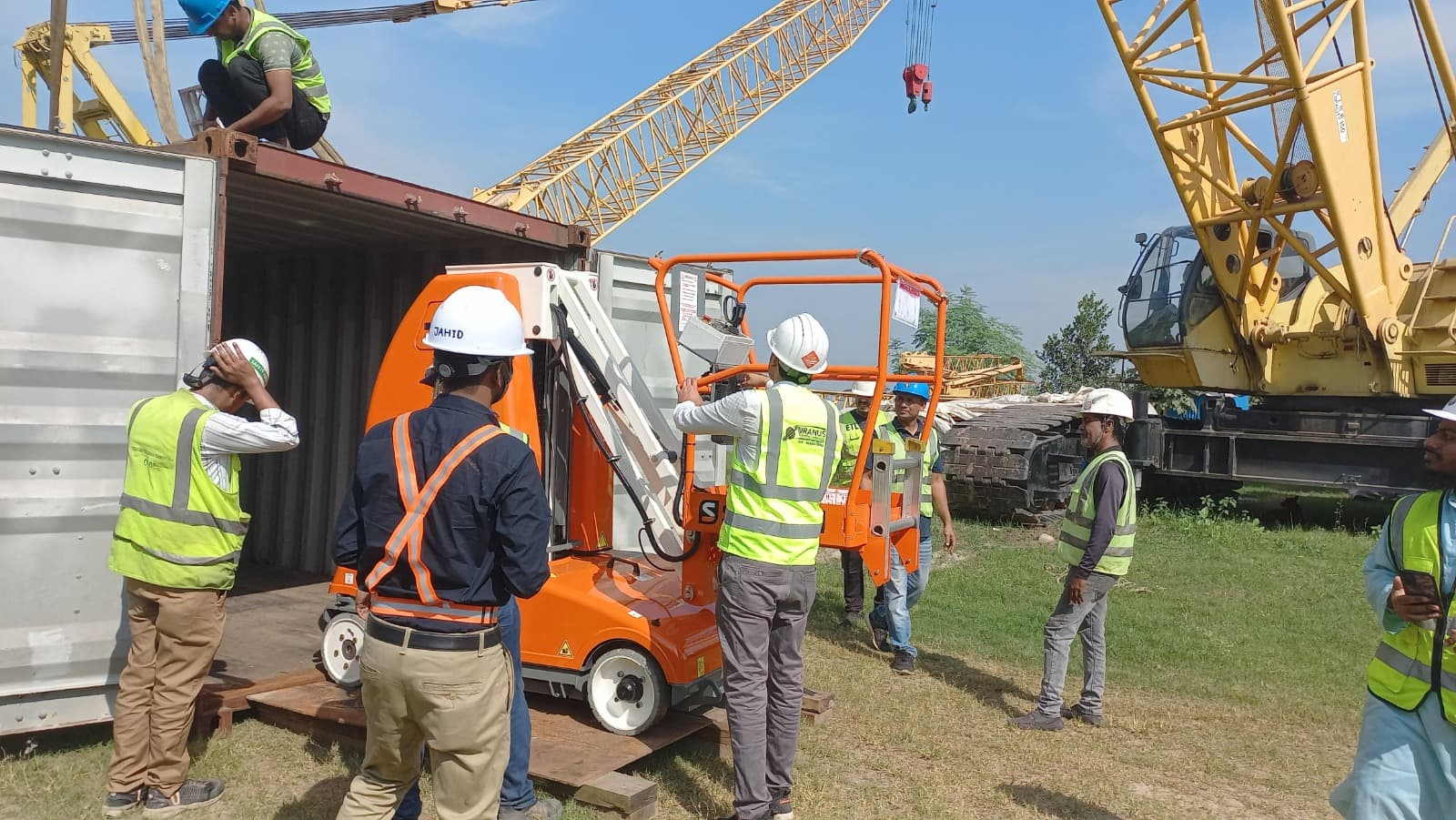 Uranus Engineering deliver Snorkel Electric Scissor Lifts to Dhaka Metro Rail