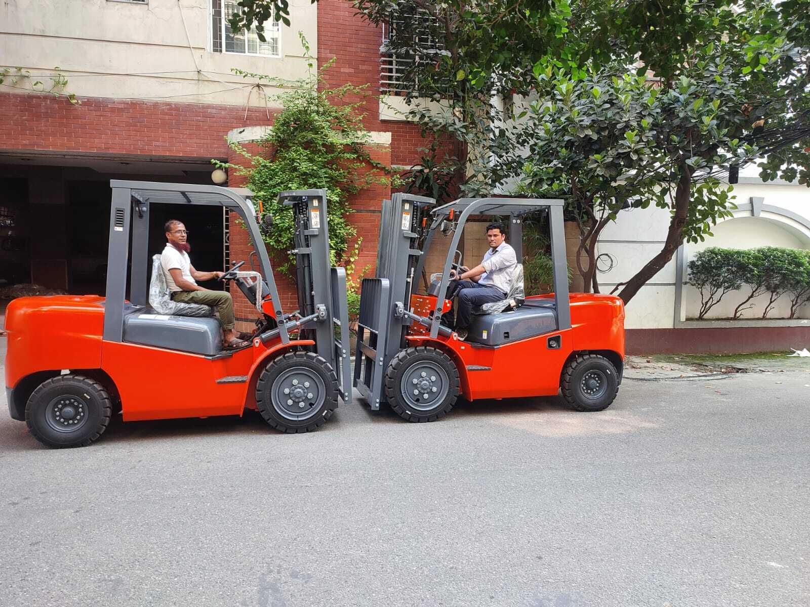 heavy equipment rental in Bangladesh